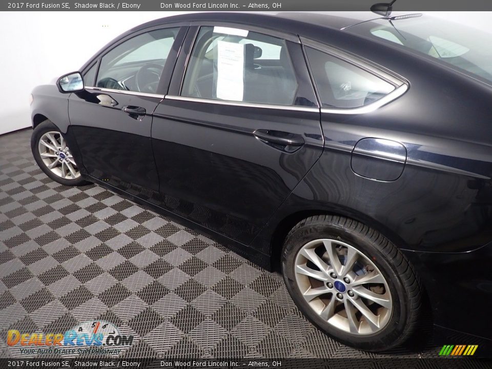 2017 Ford Fusion SE Shadow Black / Ebony Photo #18