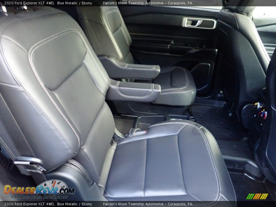 2020 Ford Explorer XLT 4WD Blue Metallic / Ebony Photo #16