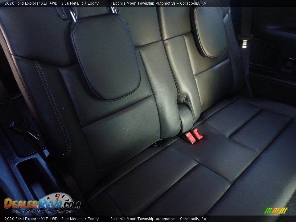 2020 Ford Explorer XLT 4WD Blue Metallic / Ebony Photo #17