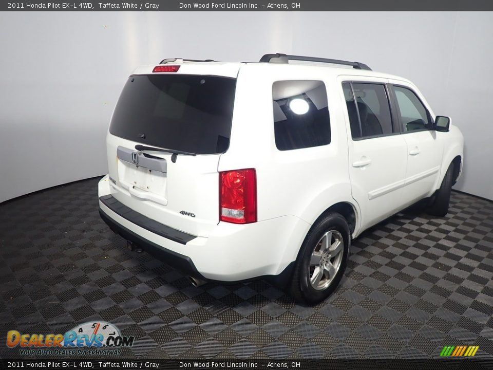 2011 Honda Pilot EX-L 4WD Taffeta White / Gray Photo #17