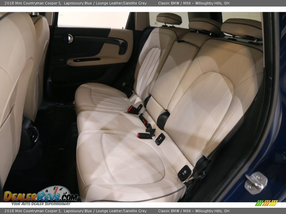 Rear Seat of 2018 Mini Countryman Cooper S Photo #19