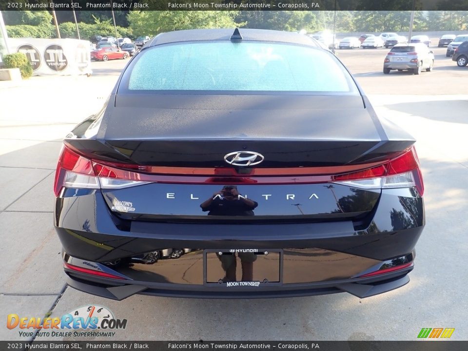 2023 Hyundai Elantra SEL Phantom Black / Black Photo #3