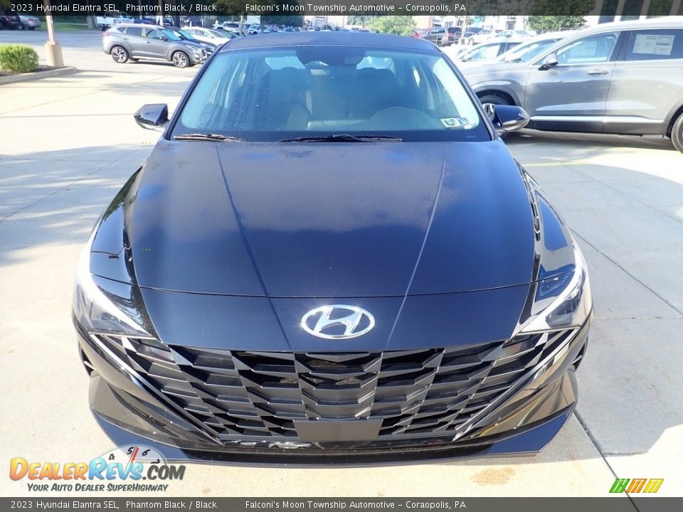 2023 Hyundai Elantra SEL Phantom Black / Black Photo #8