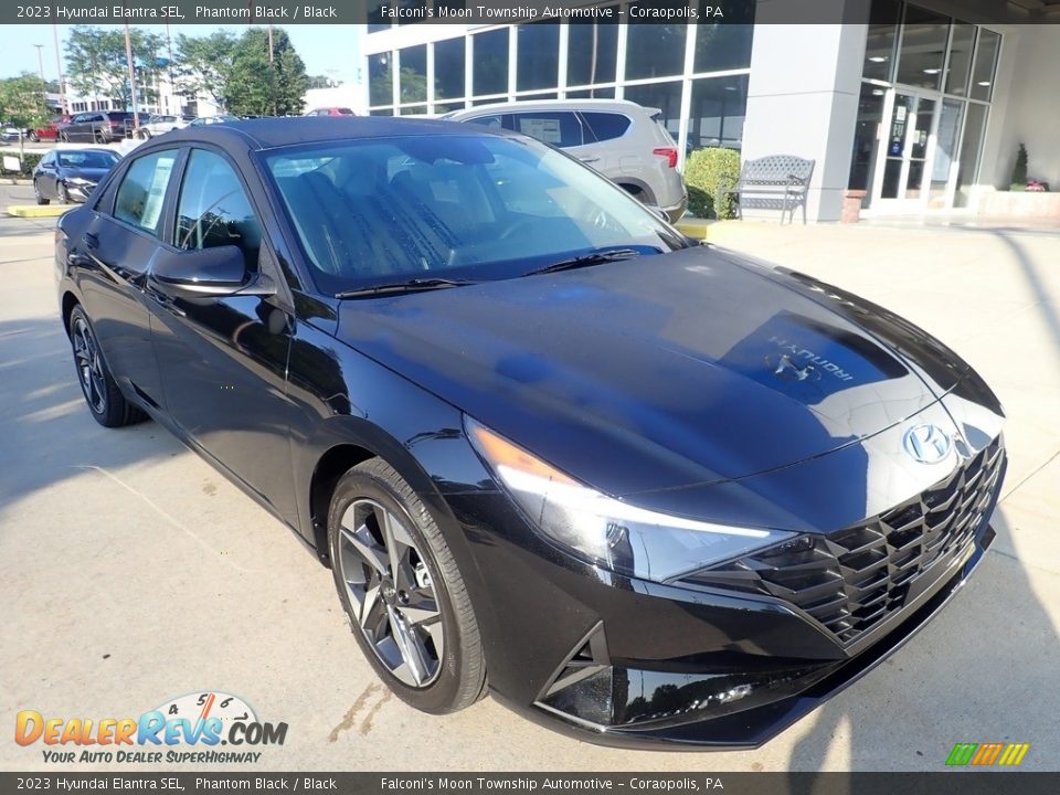 2023 Hyundai Elantra SEL Phantom Black / Black Photo #9