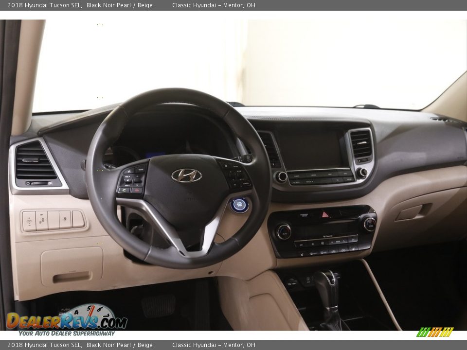 Dashboard of 2018 Hyundai Tucson SEL Photo #6
