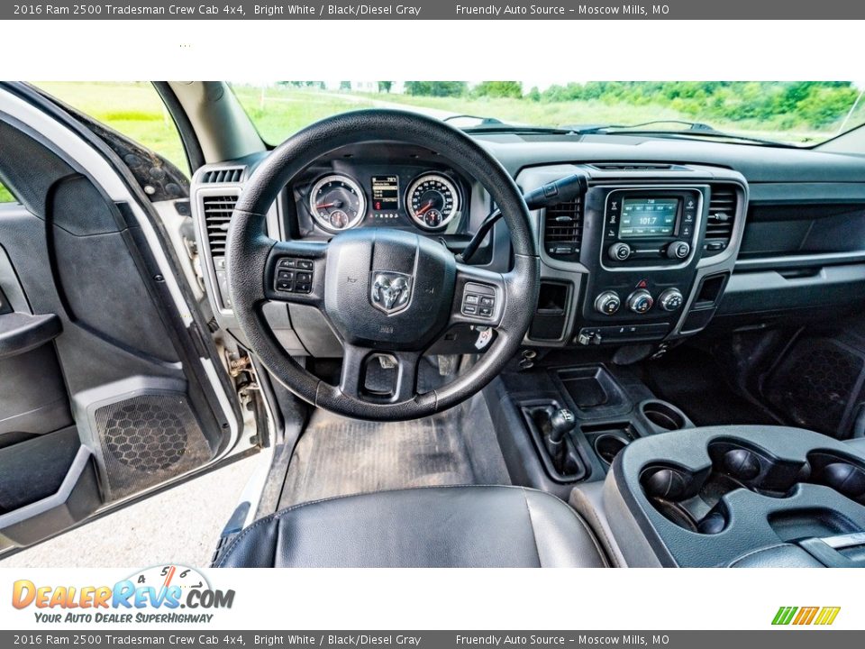 2016 Ram 2500 Tradesman Crew Cab 4x4 Bright White / Black/Diesel Gray Photo #27