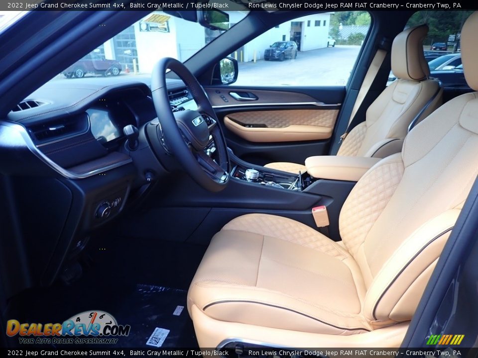 Front Seat of 2022 Jeep Grand Cherokee Summit 4x4 Photo #14