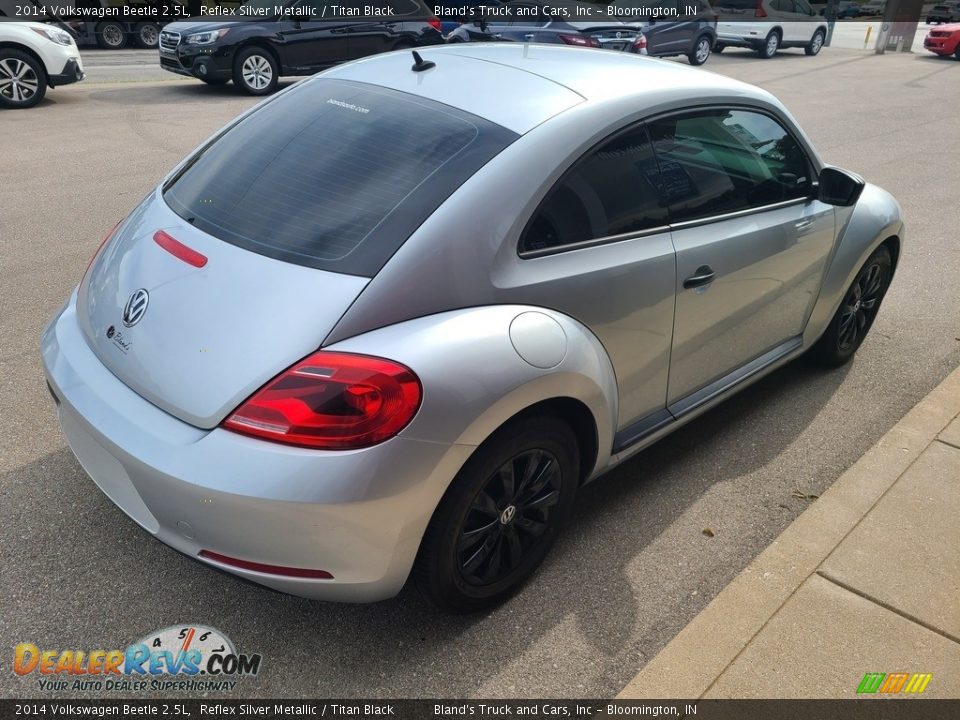 2014 Volkswagen Beetle 2.5L Reflex Silver Metallic / Titan Black Photo #11