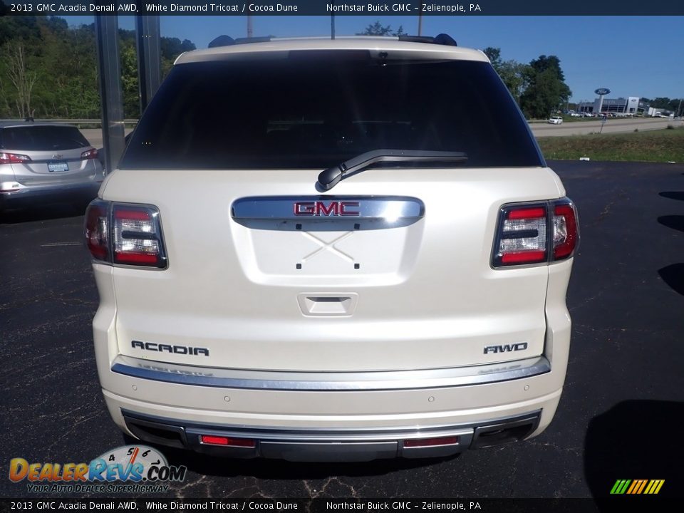 2013 GMC Acadia Denali AWD White Diamond Tricoat / Cocoa Dune Photo #5