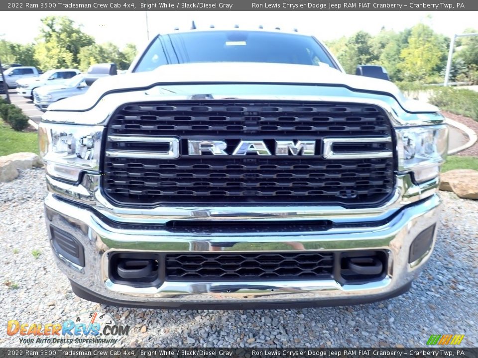 2022 Ram 3500 Tradesman Crew Cab 4x4 Bright White / Black/Diesel Gray Photo #8