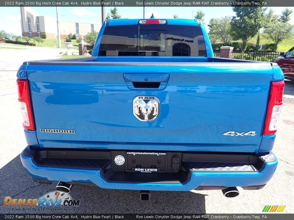 2022 Ram 1500 Big Horn Crew Cab 4x4 Hydro Blue Pearl / Black Photo #4