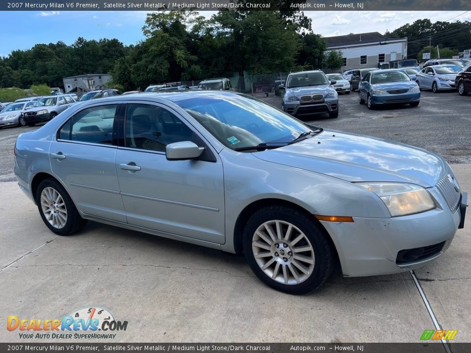 2007 Mercury Milan V6 Premier Satellite Silver Metallic / Medium Light Stone/Dark Charcoal Photo #3