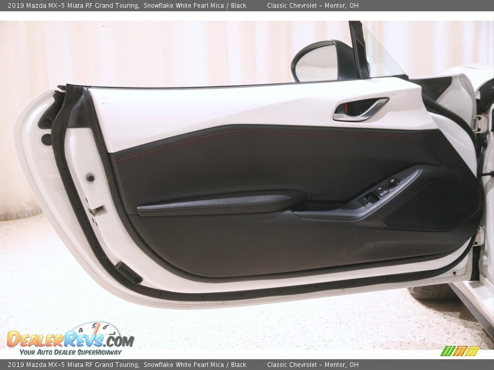 Door Panel of 2019 Mazda MX-5 Miata RF Grand Touring Photo #5