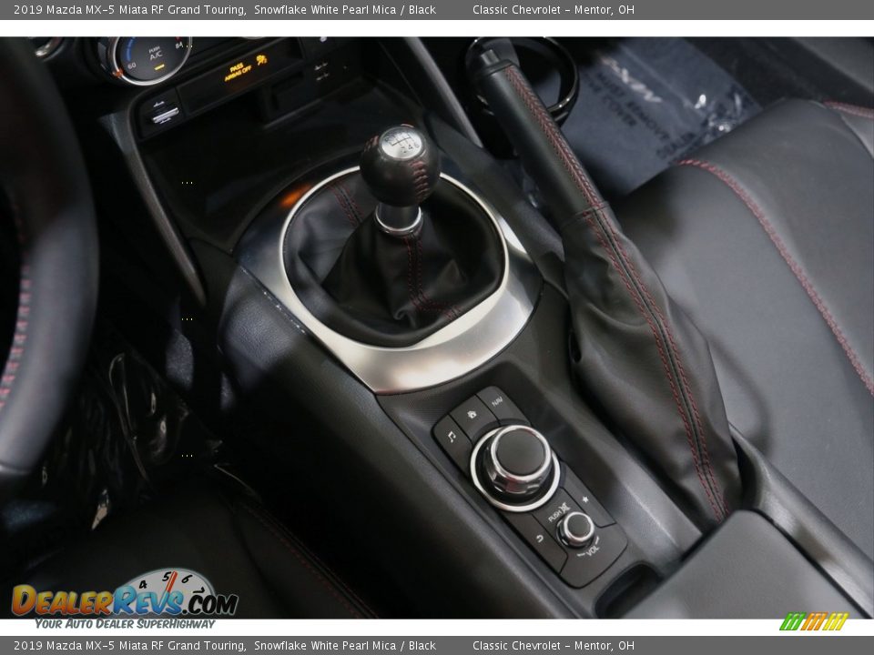 2019 Mazda MX-5 Miata RF Grand Touring Shifter Photo #16