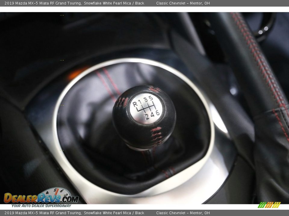 2019 Mazda MX-5 Miata RF Grand Touring Shifter Photo #17