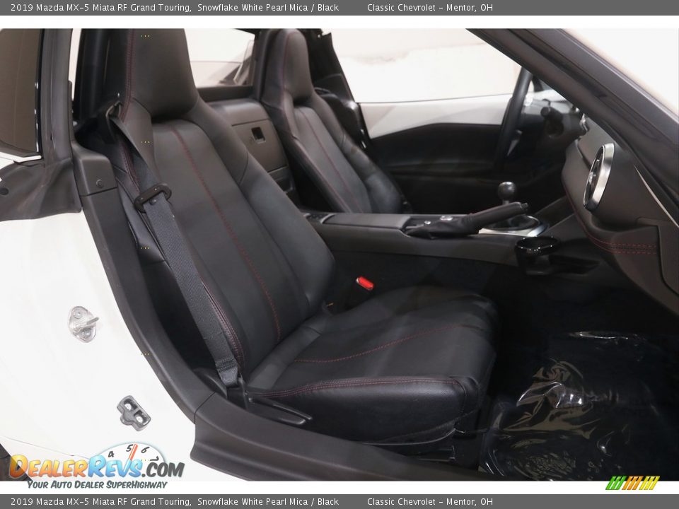 Front Seat of 2019 Mazda MX-5 Miata RF Grand Touring Photo #19