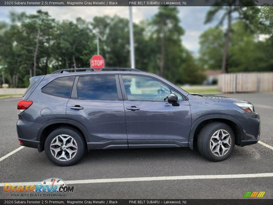 2020 Subaru Forester 2.5i Premium Magnetite Gray Metallic / Black Photo #5