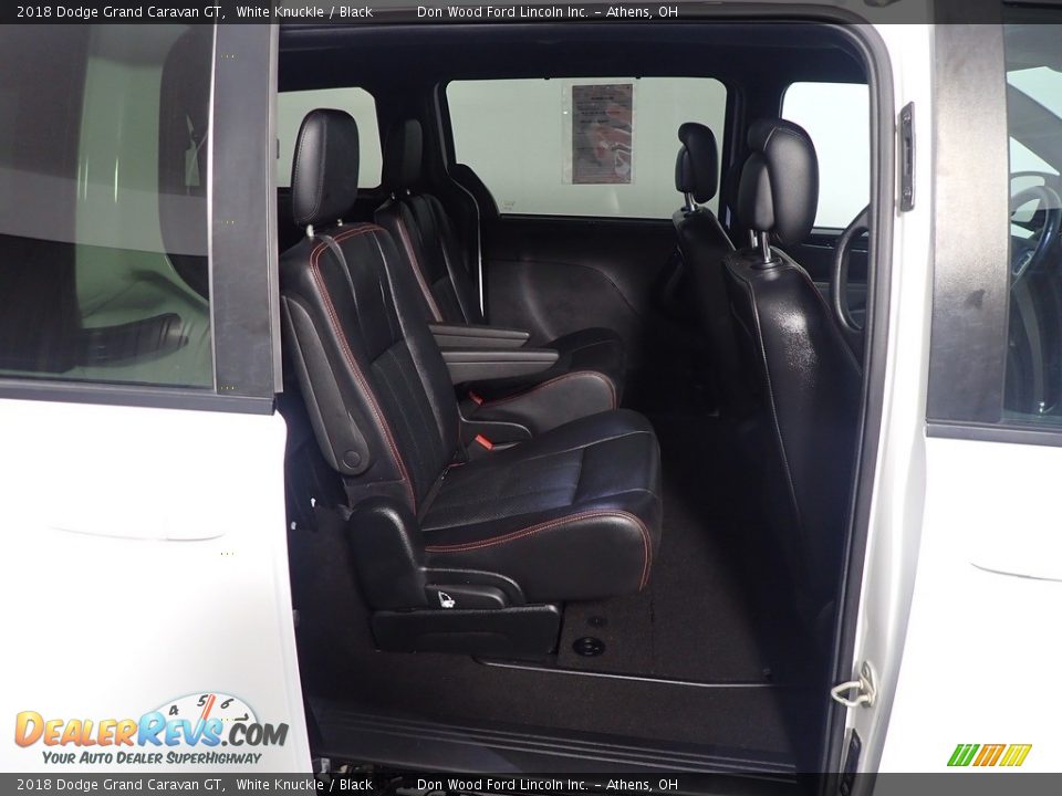 2018 Dodge Grand Caravan GT White Knuckle / Black Photo #35