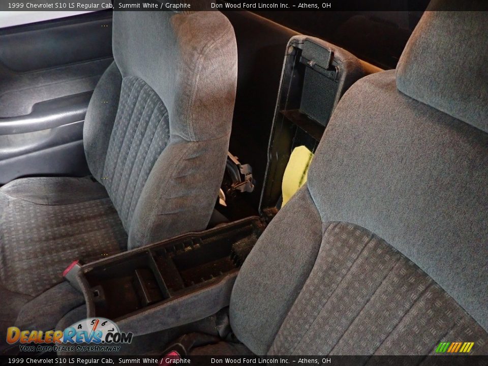 1999 Chevrolet S10 LS Regular Cab Summit White / Graphite Photo #23