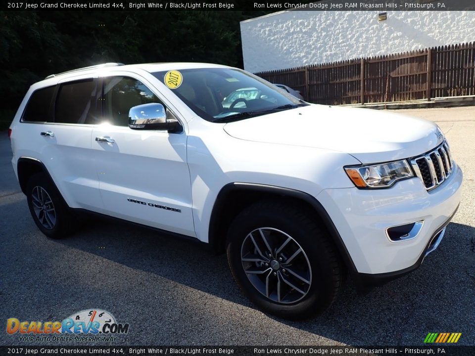 2017 Jeep Grand Cherokee Limited 4x4 Bright White / Black/Light Frost Beige Photo #8