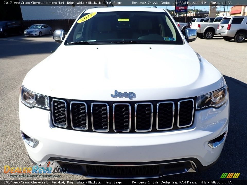 2017 Jeep Grand Cherokee Limited 4x4 Bright White / Black/Light Frost Beige Photo #9