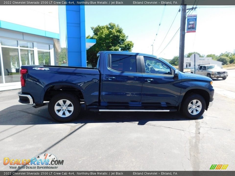 2022 Chevrolet Silverado 1500 LT Crew Cab 4x4 Northsky Blue Metallic / Jet Black Photo #6