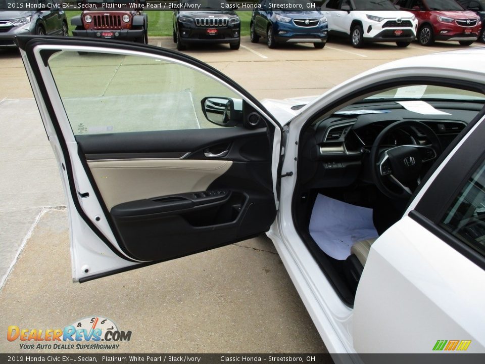 2019 Honda Civic EX-L Sedan Platinum White Pearl / Black/Ivory Photo #26