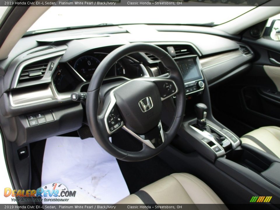 2019 Honda Civic EX-L Sedan Platinum White Pearl / Black/Ivory Photo #29