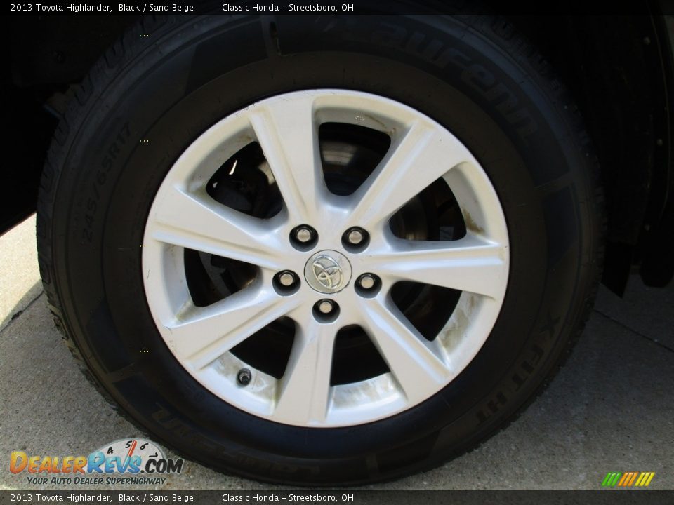 2013 Toyota Highlander Black / Sand Beige Photo #6