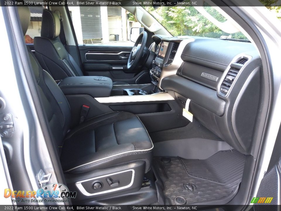 2022 Ram 1500 Laramie Crew Cab 4x4 Billet Silver Metallic / Black Photo #17