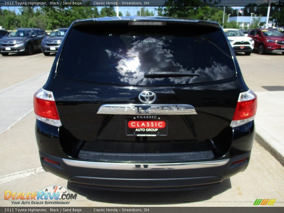 2013 Toyota Highlander Black / Sand Beige Photo #8