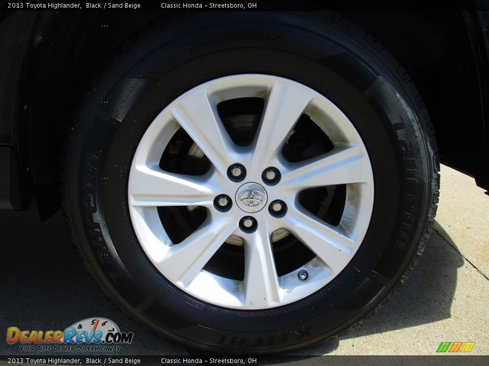 2013 Toyota Highlander Black / Sand Beige Photo #11