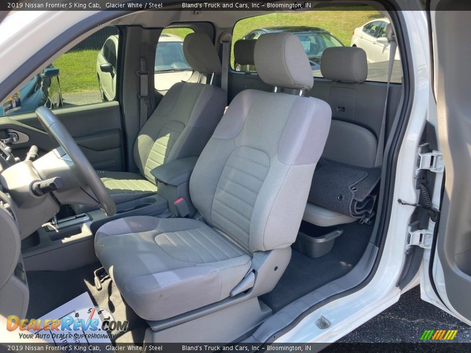 2019 Nissan Frontier S King Cab Glacier White / Steel Photo #9