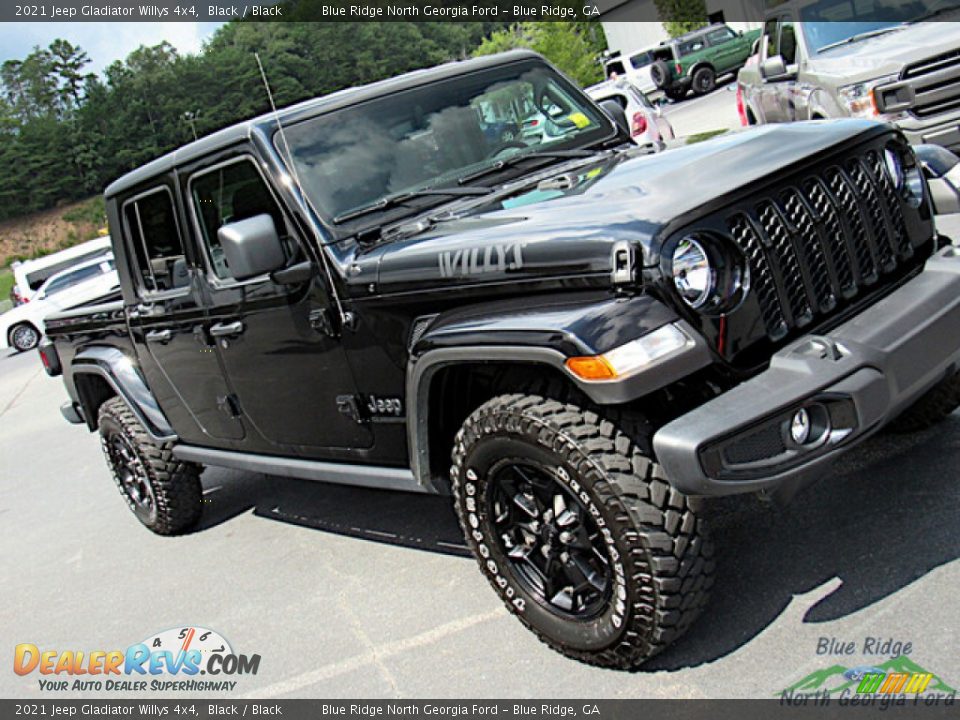 2021 Jeep Gladiator Willys 4x4 Black / Black Photo #25