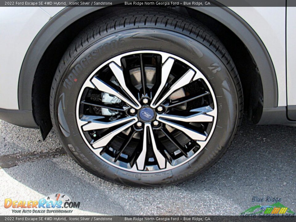 2022 Ford Escape SE 4WD Hybrid Iconic Silver / Sandstone Photo #9