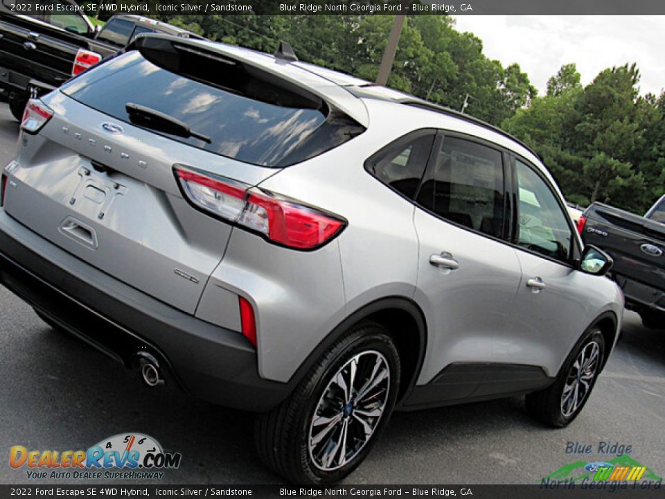 2022 Ford Escape SE 4WD Hybrid Iconic Silver / Sandstone Photo #28