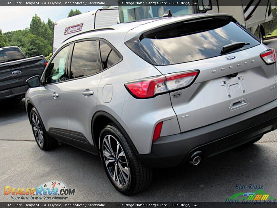 2022 Ford Escape SE 4WD Hybrid Iconic Silver / Sandstone Photo #29