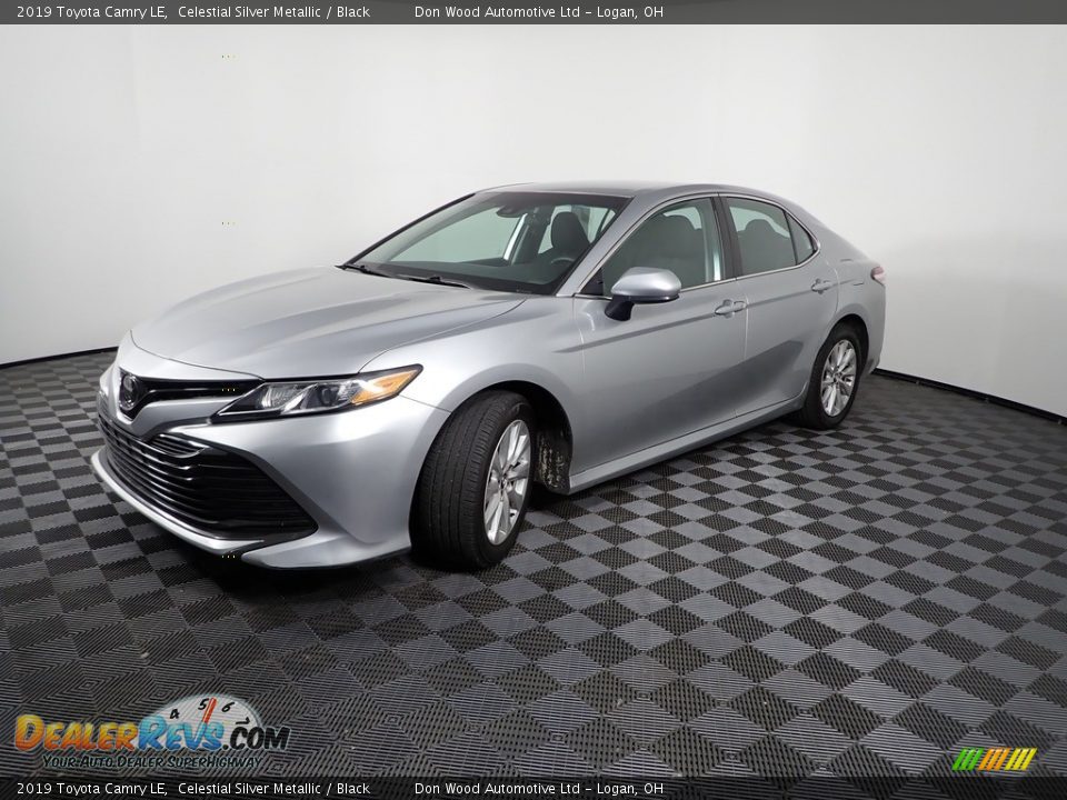 2019 Toyota Camry LE Celestial Silver Metallic / Black Photo #5