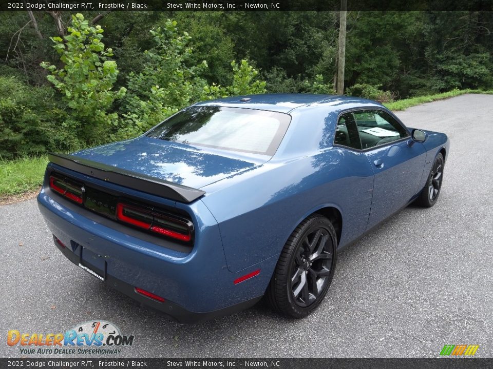 2022 Dodge Challenger R/T Frostbite / Black Photo #6