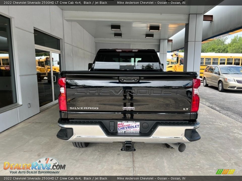 2022 Chevrolet Silverado 2500HD LT Crew Cab 4x4 Black / Jet Black Photo #7