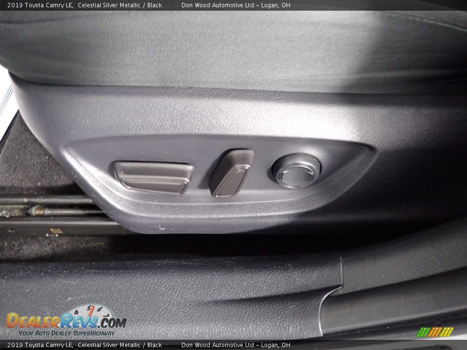 2019 Toyota Camry LE Celestial Silver Metallic / Black Photo #13