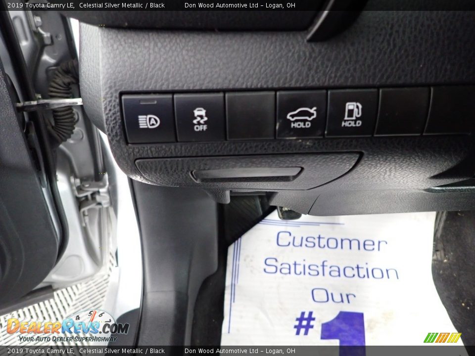 2019 Toyota Camry LE Celestial Silver Metallic / Black Photo #15