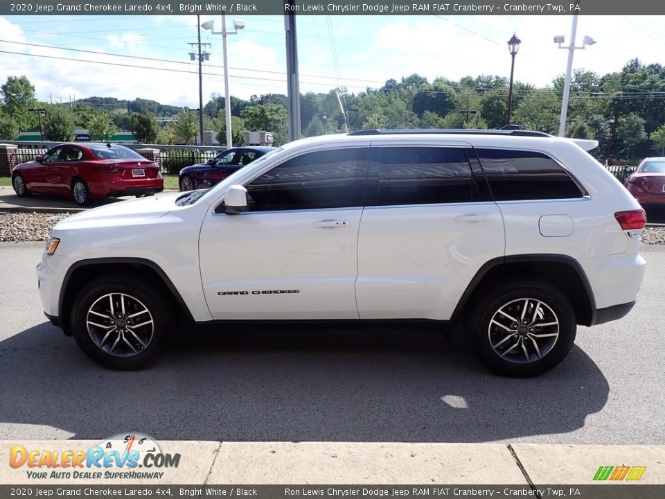 2020 Jeep Grand Cherokee Laredo 4x4 Bright White / Black Photo #5