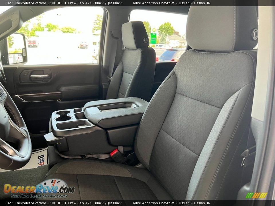 Front Seat of 2022 Chevrolet Silverado 2500HD LT Crew Cab 4x4 Photo #15