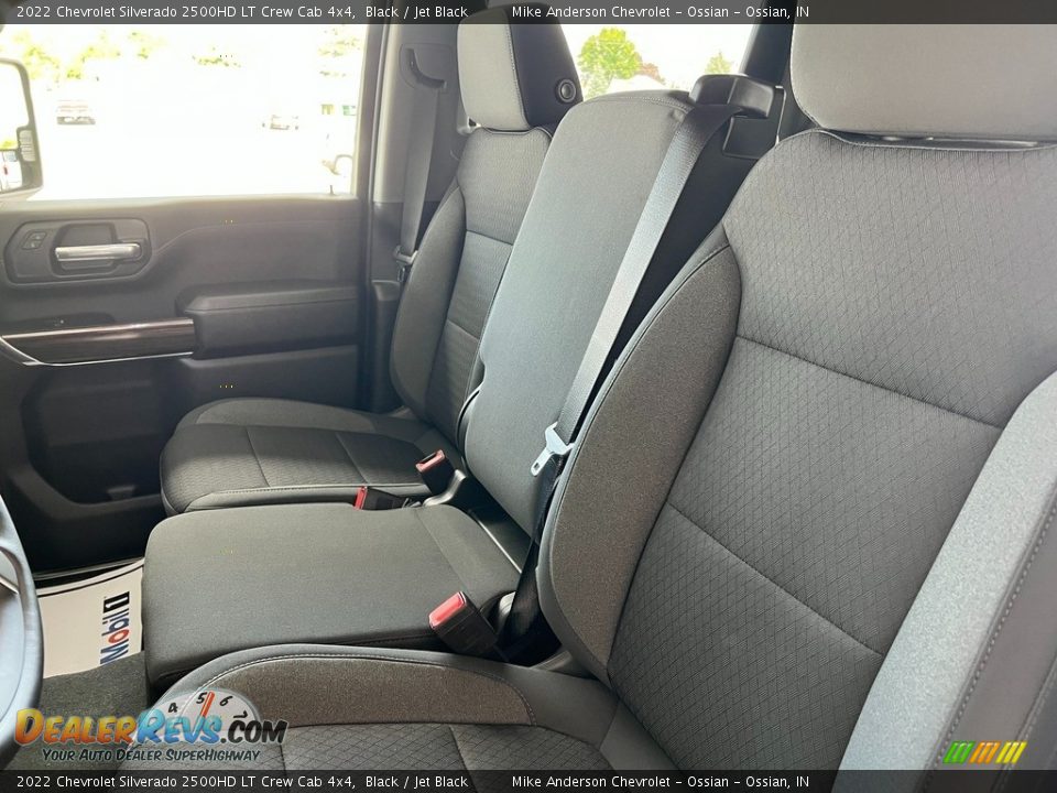 Front Seat of 2022 Chevrolet Silverado 2500HD LT Crew Cab 4x4 Photo #16