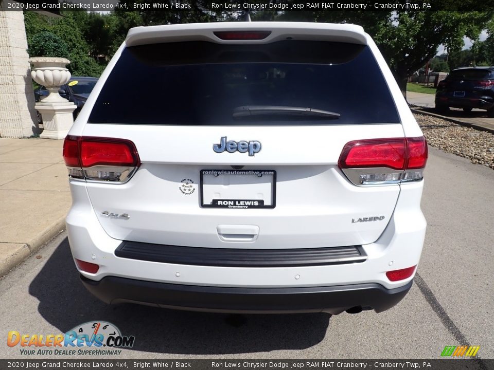 2020 Jeep Grand Cherokee Laredo 4x4 Bright White / Black Photo #7