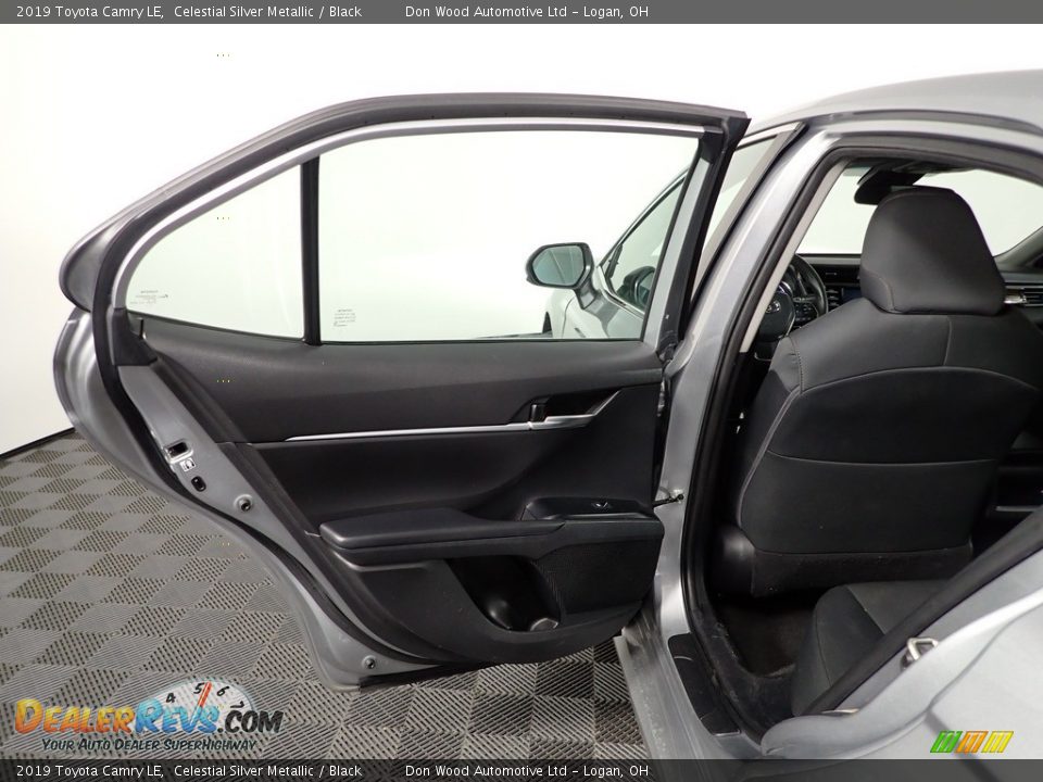 2019 Toyota Camry LE Celestial Silver Metallic / Black Photo #22