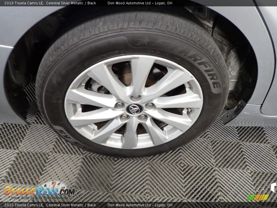 2019 Toyota Camry LE Celestial Silver Metallic / Black Photo #29