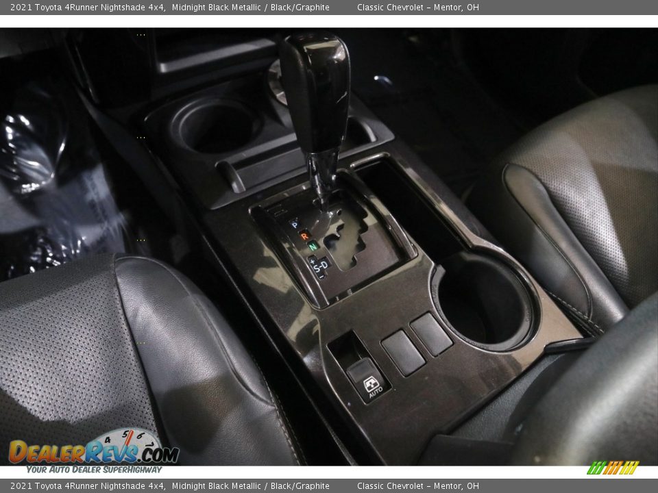 2021 Toyota 4Runner Nightshade 4x4 Shifter Photo #15