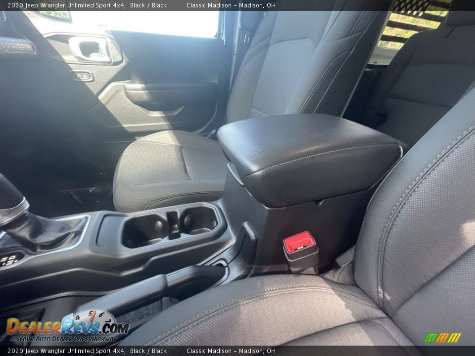2020 Jeep Wrangler Unlimited Sport 4x4 Black / Black Photo #16